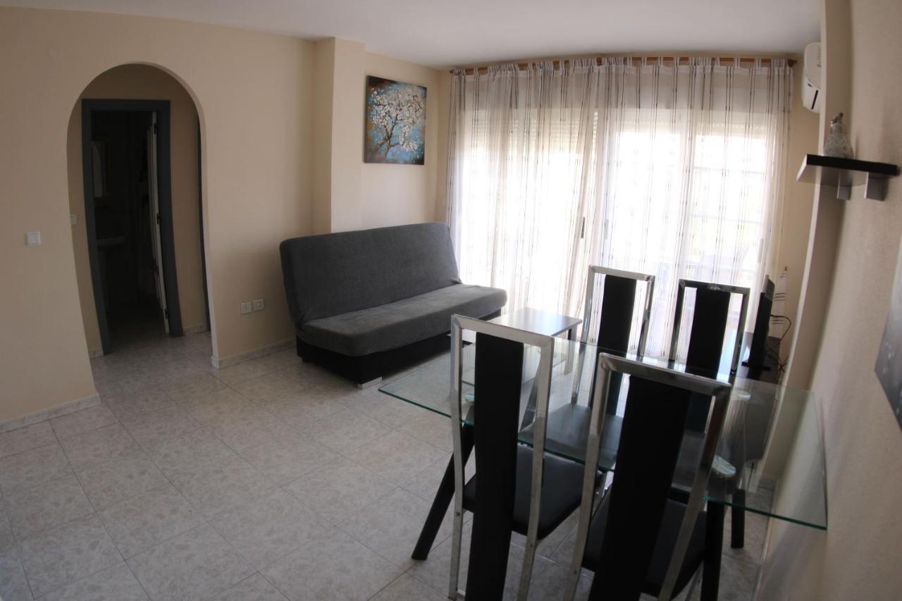 Apartamentos Marina Internacional Torrevieja Exterior foto